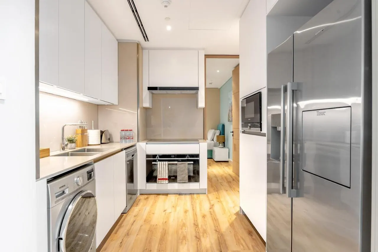 دبي Address Beach Residences 5*,